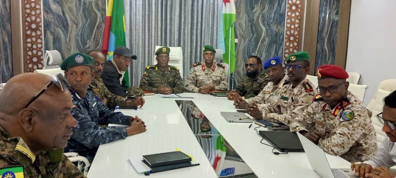 You are currently viewing ኢትዮጵያ እና ጅቡቲ ማንኛውም ድንበር ተሻጋሪ ወንጀሎችን በጋራ መከላከል የሚያስችል ወታደራዊ ስምምነት ተፈራረሙ