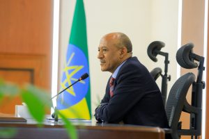 Read more about the article የሰብዓዊ ድጋፍ ሉዓላዊነታችንን ለማረጋገጥ እየሰራን እንገኛለን! – ምክትል ጠቅላይ ሚኒስትር ተመስገን ጥሩነህ