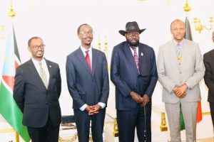 Read more about the article የውጭ ጉዳይ ሚኒስትር ጌዲዎን ጢሞቲዎስ (ዶ/ር) ከደቡብ ሱዳኑ ፕሬዝዳንት ሳልቫ ኪር ማያርዲት ጋር ተወያዩ