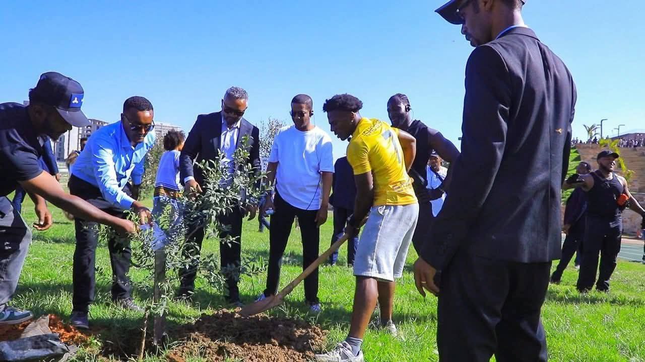 You are currently viewing ለሰዓታት በሚሊዮኖች ልብ የገባችው አዲስ አበባ