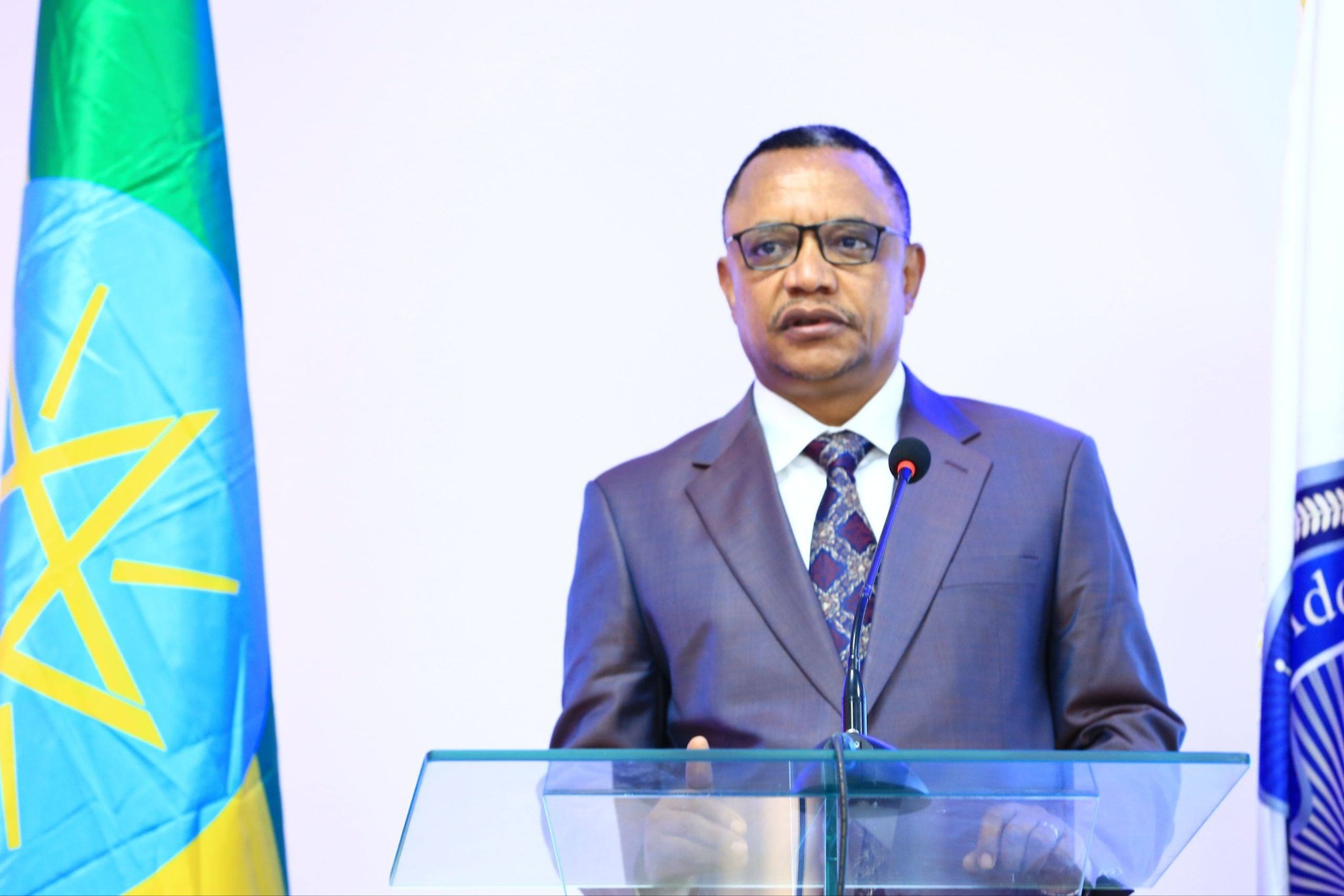 You are currently viewing የአዲስ አበባ ፖሊስ ጠቅላይ መምሪያ በወንጀል መከላከል፣ በወንጀል ምርመራና በአቅም ግንባታ ረገድ ዉጤታማ ስራ ማከናወኑን ገለጸ