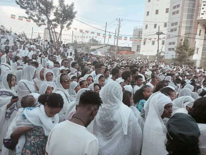 You are currently viewing የከተራ፣ የጥምቀት እና የቃና ዘገሊላ ክብረ በዓላት ኃይማኖታዊ እሴታቸውን ጠብቀው በደማቅ ስነ ስርዓት ተከብረዋል