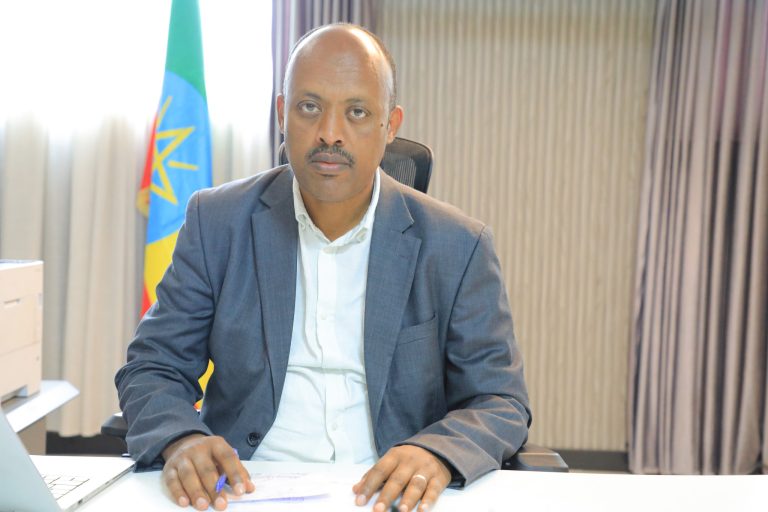 “ገቢን ማሳደግ ላይ በቁርጠኝነት እየተሰራ ነው”