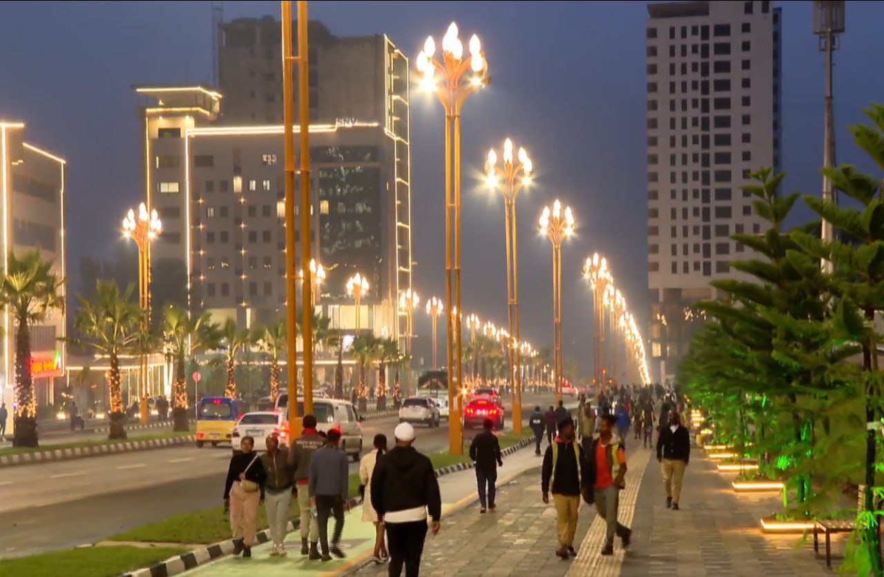 You are currently viewing የአዲስ አበባ የኮሪደር ልማት የከተማዋን ገጽታና የትራንስፖርት ፍሰትን አዘምኗል