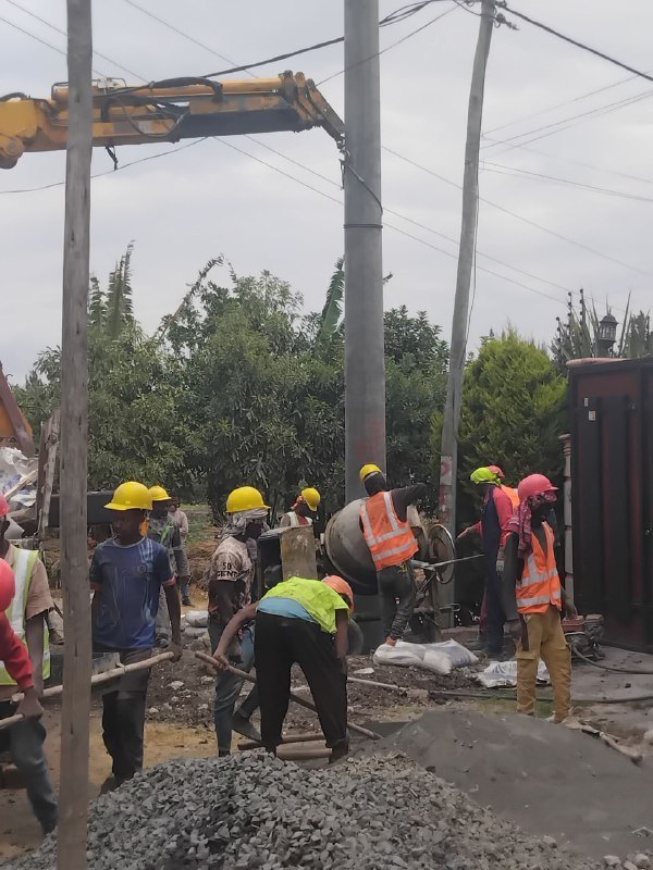 You are currently viewing በአዲስ አበባ እና በሸገር ከተሞች የኃይል ማከፋፈያ ጣቢያ መስመር መልሶ ግንባታ እየተከናወነ ነው