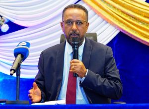 Read more about the article የእምነት ተቋማት ለኢትዮጵያ የሀገረ መንግሥት ግንባታ ጉልህ ሚና አላቸው – አቶ ጃንጥራር አባይ