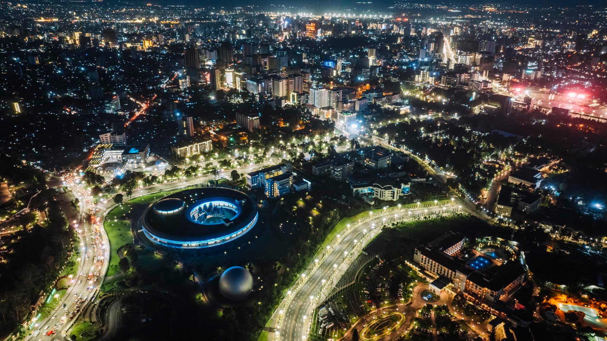 You are currently viewing የምሽት መብራቶች – የሥልጣኔና የዘመናዊ ከተሞች መገለጫ