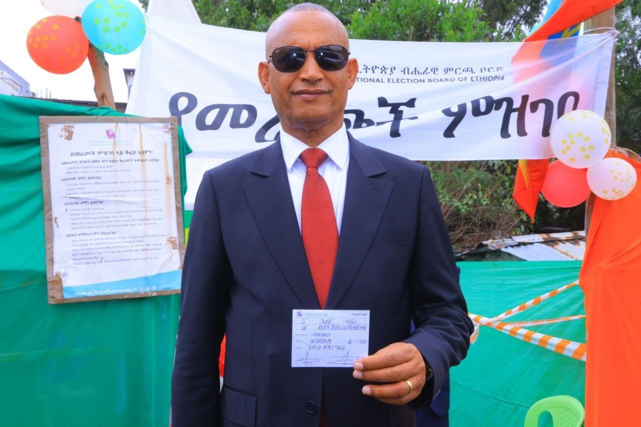 You are currently viewing ዜጎች በድምፃቸው የሚመሯቸውን ለመወሰን የምርጫ ካርድ በመውሰድ ሃላፊነታቸውን ሊወጡ ይገባል -አፈ ጉባኤ አገኘሁ ተሻገር