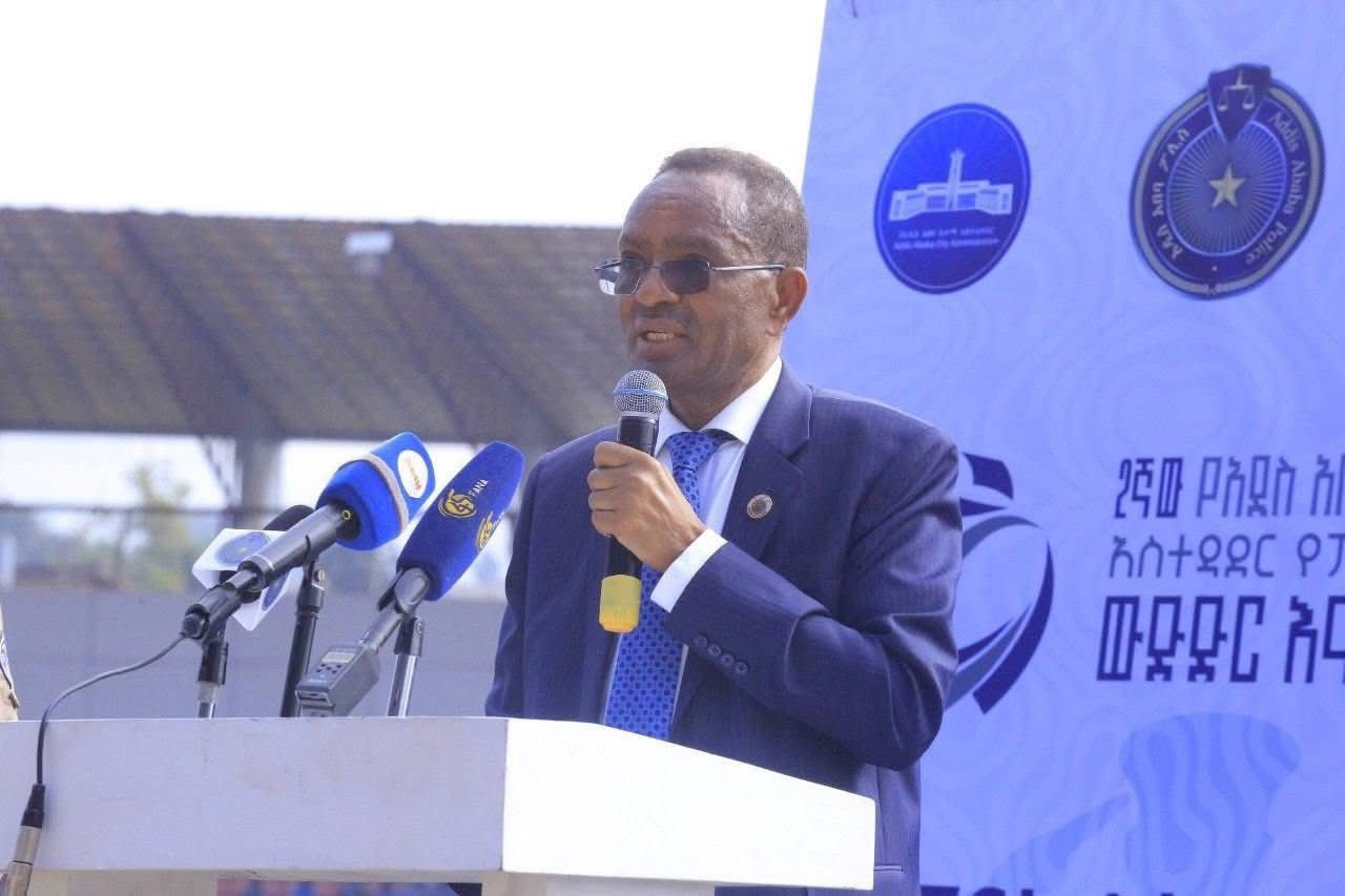 You are currently viewing ፖሊስ የተሰጠውን ህግን የማስከበር ተልዕኮ በውጤት ከማከናወን ባለፈ ራሱን በስፖርት በማዳበር ሃገር አቀፍና የከተማ ተልእኮዎችን በአገባቡ መወጣቱን አጠናክሮ እንደሚቀጥል ተገለጸ