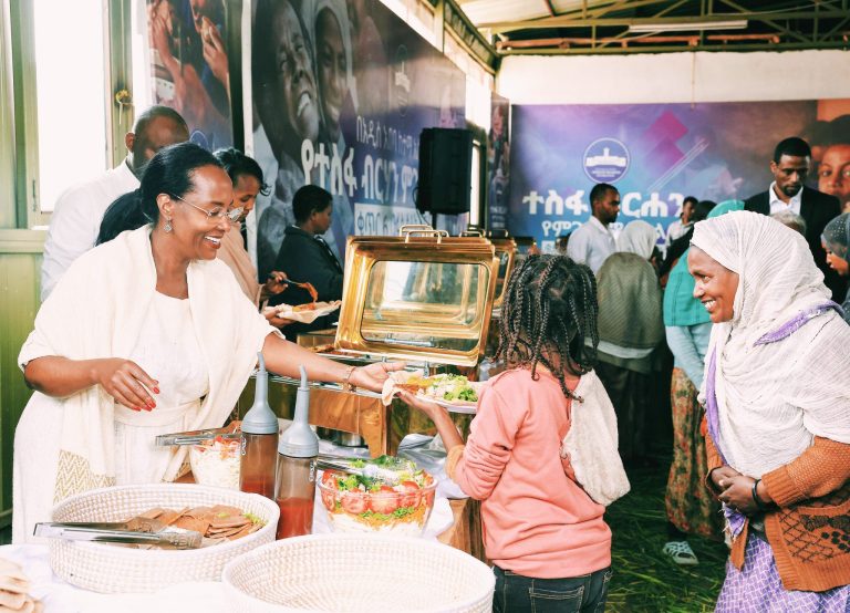 በበዓላት የሚከናወን የበጎ አድራጎት ተግባር የመደጋገፍባህል እያደገ መምጣቱን አመላካች ነው ተባለ