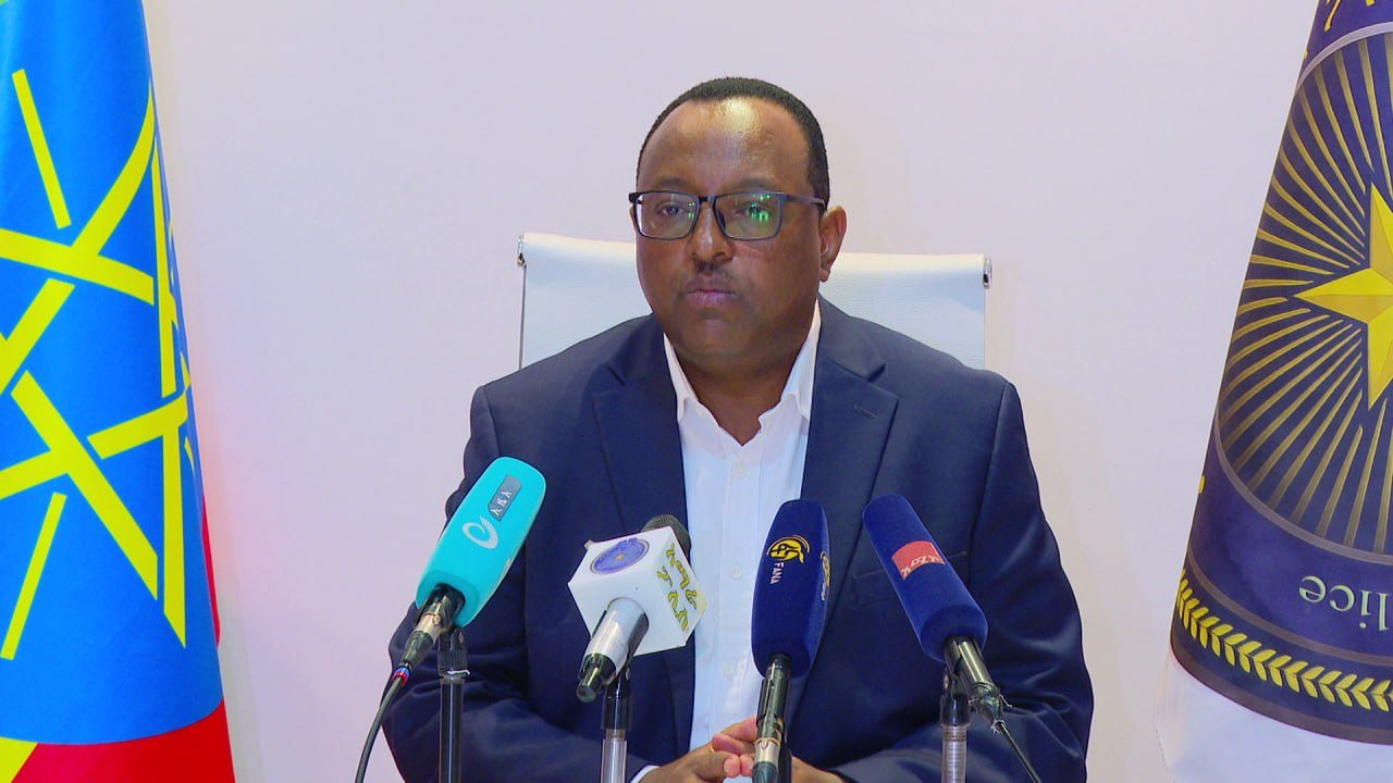 You are currently viewing የአማራን ክልል ሰላምና ጸጥታ አስተማማኝ ለማድረግ የጸጥታ ሀይሉ የህግ ማስከበር ተግባሩን በላቀ ሁኔታ እየተወጣ ነው