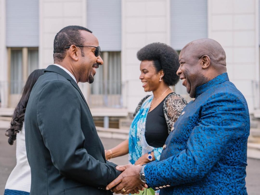 You are currently viewing ጠቅላይ ሚኒስትር ዐቢይ አሕመድ(ዶ/ር) የቡሩንዲ ፕሬዝዳንት ኤቫሪስቴ ንድያይሺሚዬን በብሔራዊ ቤተመንግስት ተቀበሉ