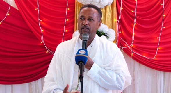 You are currently viewing በአዲስ አበባ ከተማ የትንሳዔን በዓል ምክንያት በማድረግ ማዕድ የማጋራት መርሃ ግብር እየተካሄደ ይገኛል