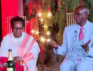 Read more about the article ሠውነትን ያስቀደመው የአሠልጣኝ ሰውነት ቢሻው 40 አመታትን የዘለቀው የትዳር ጉዞ