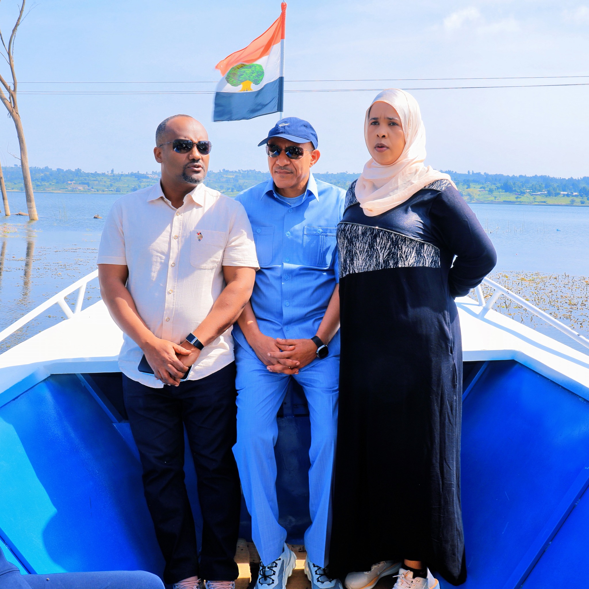 You are currently viewing የአረንጓዴ አሻራ መርሃ-ግብር የተፈጥሮን ጉዳት እያከመ ለመሆኑ የሀሮማያ ሐይቅ ህያው ማሳያ ነው- ምክትል ጠቅላይ ሚኒስትር አቶ ተመስገን ጥሩነህ
