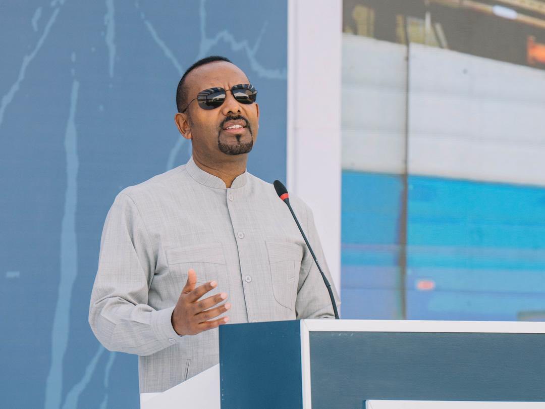 You are currently viewing በምሥራቅ ሸዋ ዞን የተጀመሩ የልማትና የኢንቨስትመንት ንቅናቄዎች የሀገሪቱን የብልጽግና ጉዞ የሚያፋጥኑ ናቸው – ጠቅላይ ሚኒስትር ዐቢይ አሕመድ (ዶር)