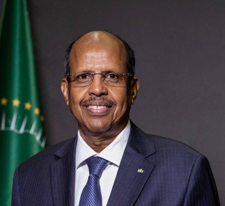 የአፍሪካ ህብረት እና ኢጋድ ለኢድ አል አድሃ (አረፋ) በዓል የእንኳን አደረሳችሁ መልዕክት አስተላለፉ