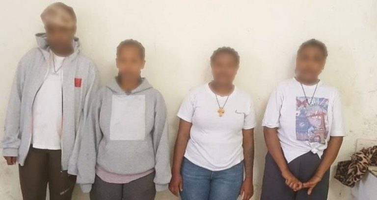 የትራንስፖርት አገልግሎት ሰጪ በመምሰል የሿሿ ወንጀልና የሞባይል ስርቆት የፈጸሙ 7 ተጠርጣሪዎች በቁጥጥር ስር ዋሉ