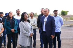 Read more about the article ከንቲባ አዳነች አቤቤ ከጎሮ መታጠፊያ እስከ ኮዬ ፈጬ አደባባይ ድረስ ያለውን አዲስ የኮሪደር ልማት ስራን አስጀመሩ