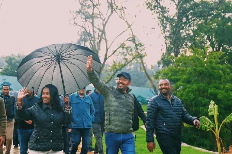 በተግባር የተሰበረ ተስፋ መቁረጥ፤ 'ብንደመርና ብንተጋገዝ ውብ ሀገር አለን'- ጠቅላይ ሚኒስትር ዐቢይ አሕመድ (ዶ/ር)
