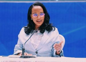 Read more about the article ተመሳሳይ በጀት ተመድቦ በአፈጻጸም መራራቅ የሚያስጠይቅ ነው- ከንቲባ አዳነች አቤቤ