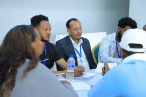 Read more about the article “ትልልቅ ውሳኔዎች ከትንንሽ የውይይት ጠረጴዛዎች ይጀምራሉ!” -ሀገራዊ ምክክር ኮሚሽን