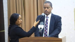 Read more about the article በተመራማሪዎችና በፖሊሲ አውጪዎች መካከል የተናጠል አሠራርን በማስወገድ የፖሊሲ ጥናቶች በጋራ እንዲቀረጹ ማድረግ ያስፈልጋል