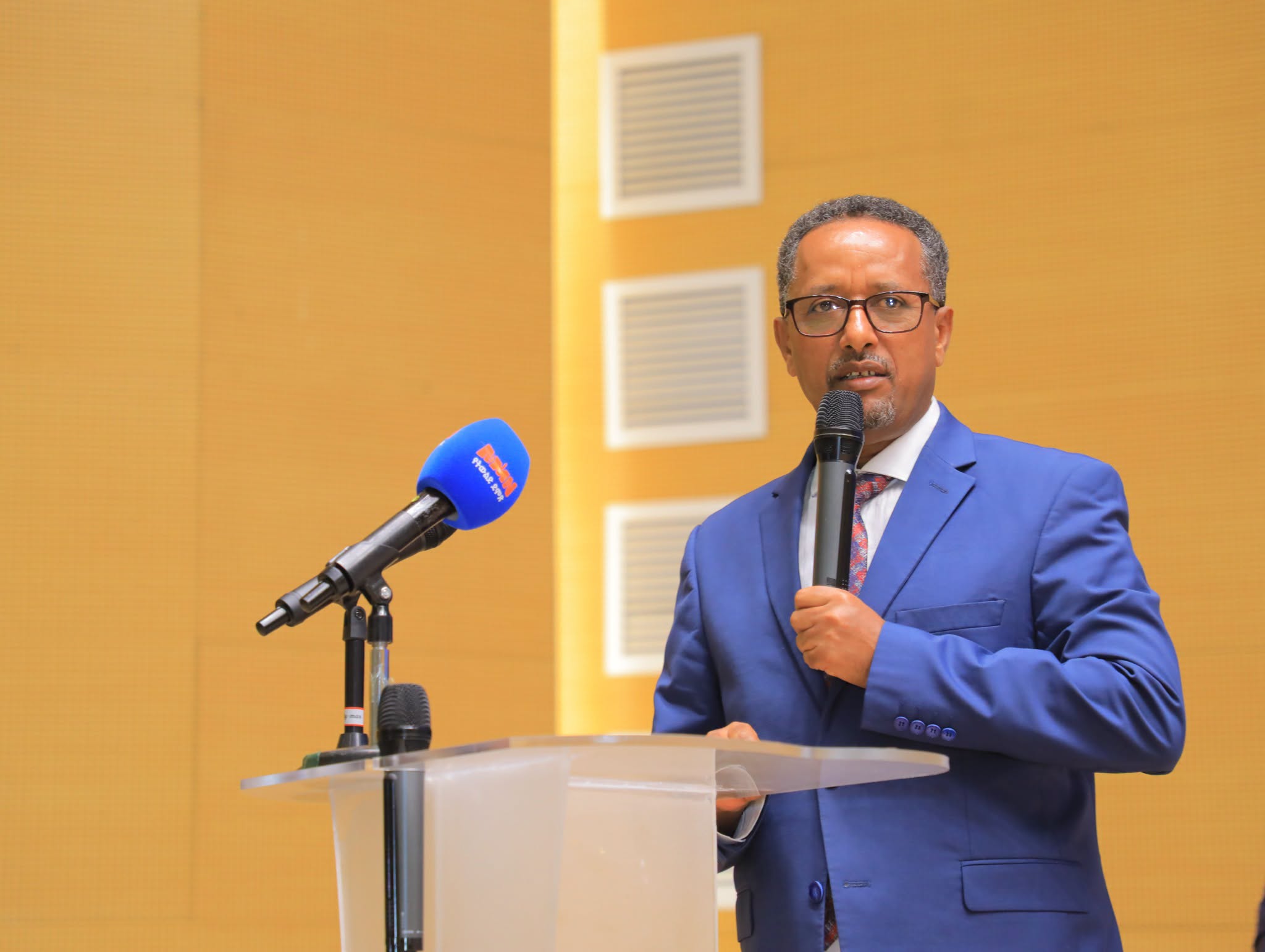 You are currently viewing የአዲስ አበባ ሕብረተሰብ ተሳትፎና በጎ ፈቃድ ማስተባበሪያ ኮሚሽን የዲጂታል በጎነት ፕሮጀክት አስጀመረ