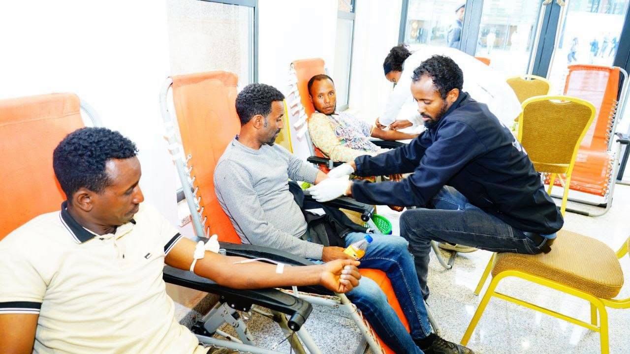 You are currently viewing የአዲስ አበባ ሰላምና ፀጥታ አስተዳደር ቢሮ የበጎ ፈቃድ ስራዎች ላይ በመሳተፍ ማህበራዊ ኃላፊነቱን ለመወጣት እየሰራ ይገኛል