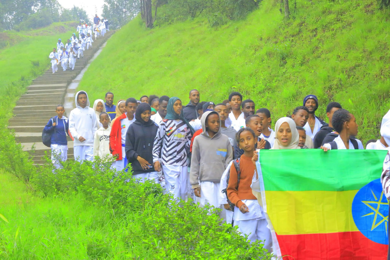 የኢንተርናሽናል ቴኳንዶ ስፖርት ቤተሰቦች በቀበና ወንዝ ዳርቻ የኮሪደር ልማት የእግር ጉዞ አካሄዱ