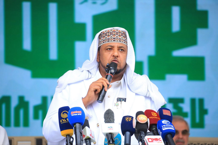 ህዝበ ሙስሊሙ ለሀገራችን ዘላቂ ሰላምና አንድነት በጽናት ሊቆም ይገባል