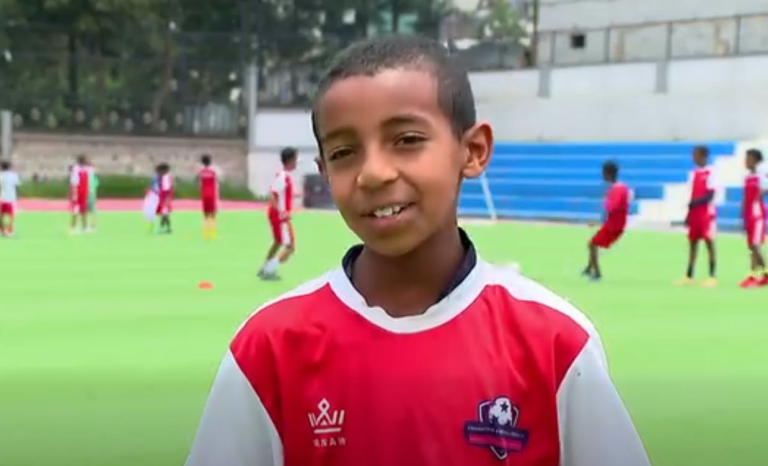 ከጭቃና አቧራማነት ወደ ምቹ ክህሎት ማበልጸጊያ የዘመነው 24 ሜዳ