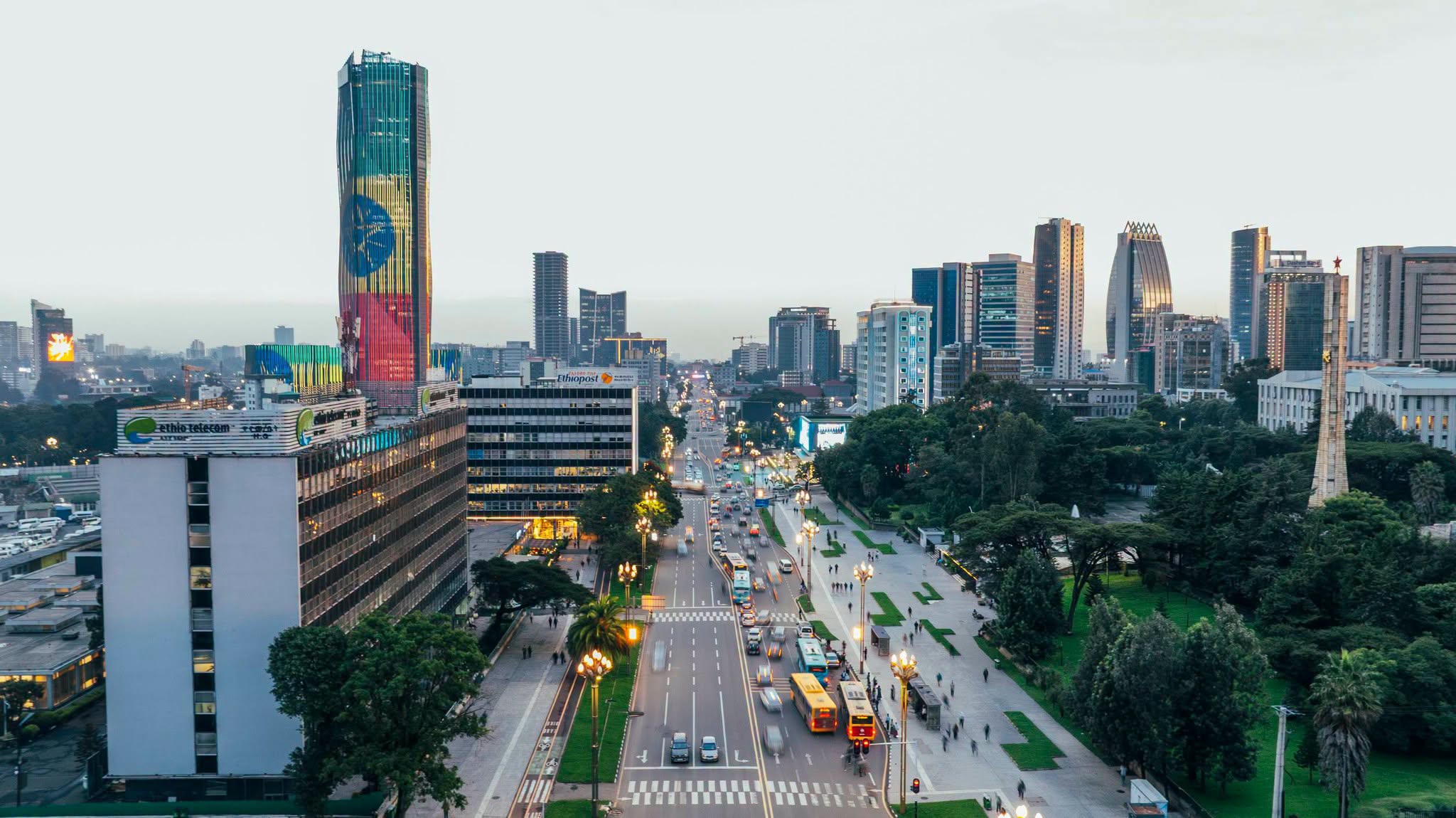 You are currently viewing በመዲናዋ እየተተገበረ ያለው የተቀናጀ የቆሻሻ አወጋገድ እና የወንዝ ዳርቻ ልማት