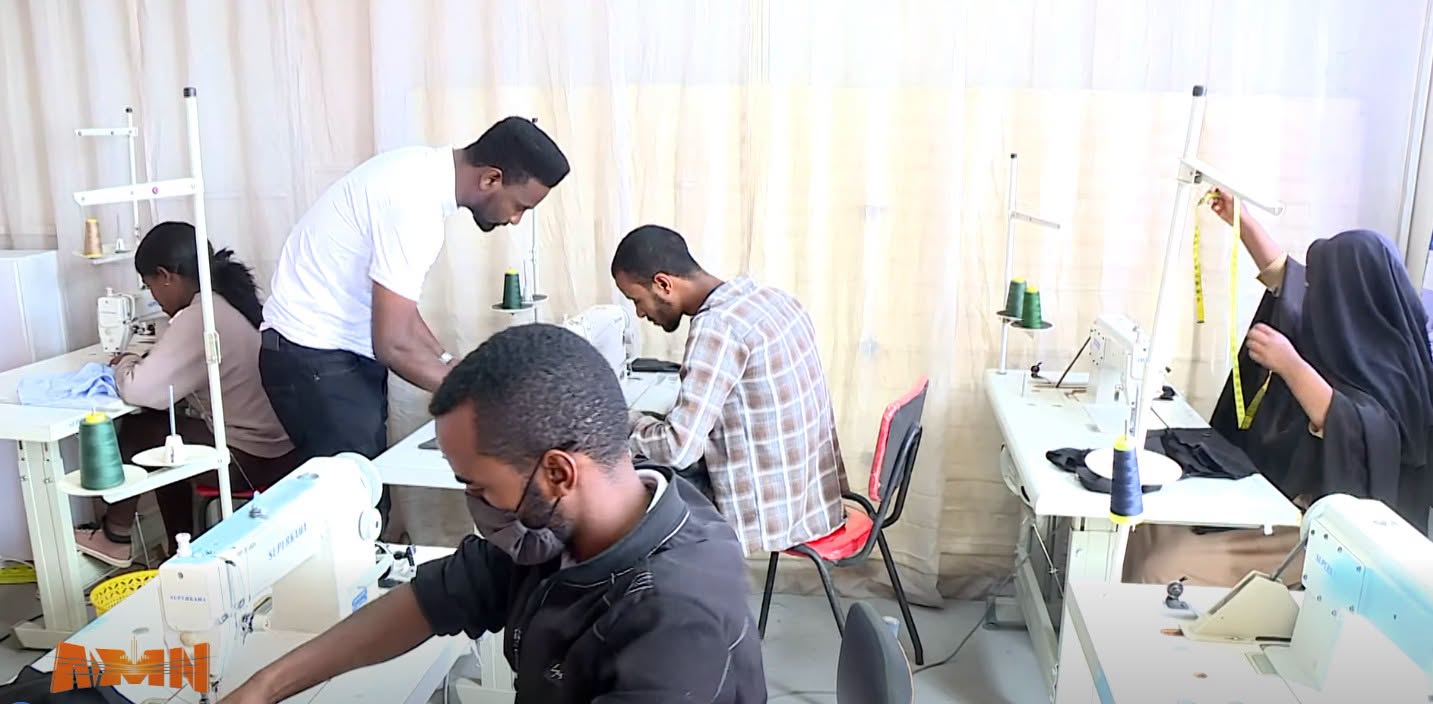 You are currently viewing በመዲናዋ ለሥራ ፈላጊዎች የሚሰጠው ሥልጠና ክህሎት መር የሥራ ስምሪት እንዲኖር አስችሏል