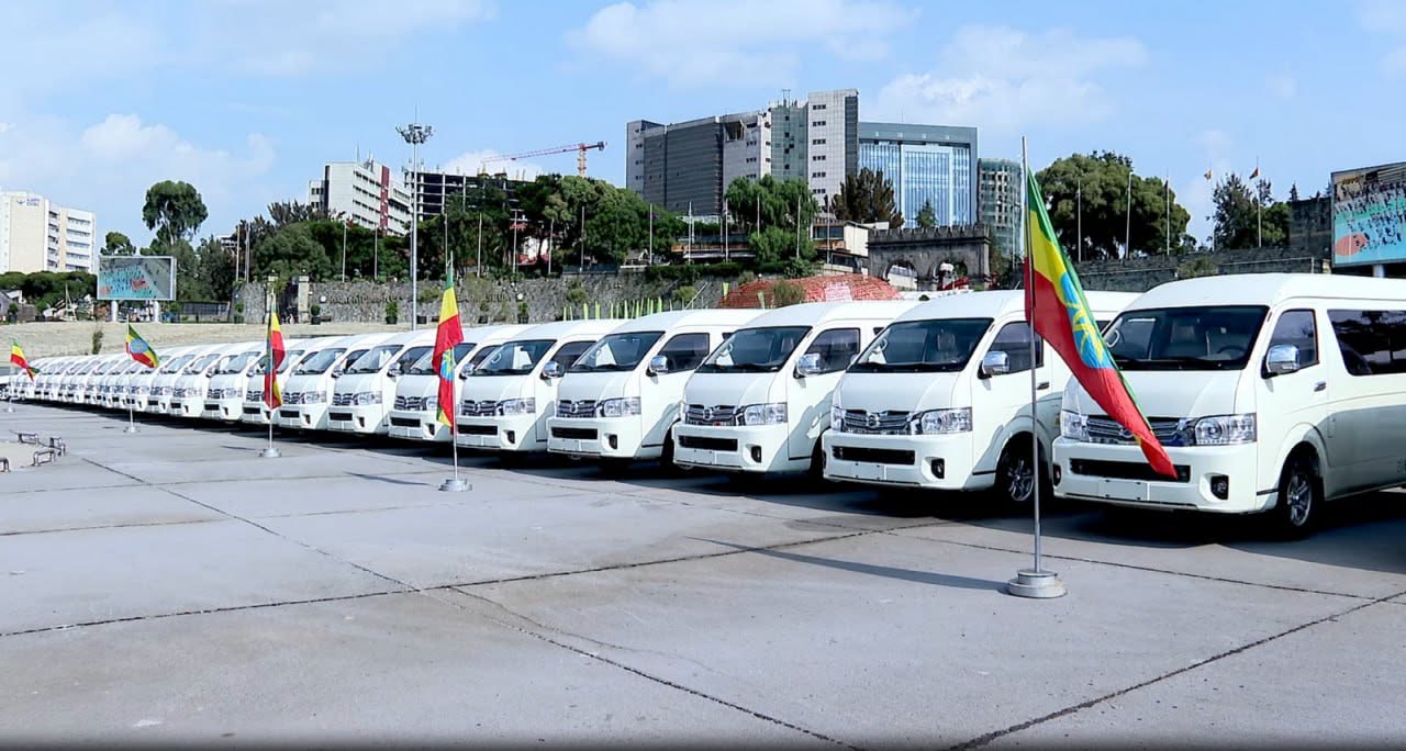 You are currently viewing አዲስ አበባ በአረንጓዴ ትራንስፖርት ጉዞዋ የካርበን ልቀትን በከፍተኛ ደረጀ መቀነስ ችላለች