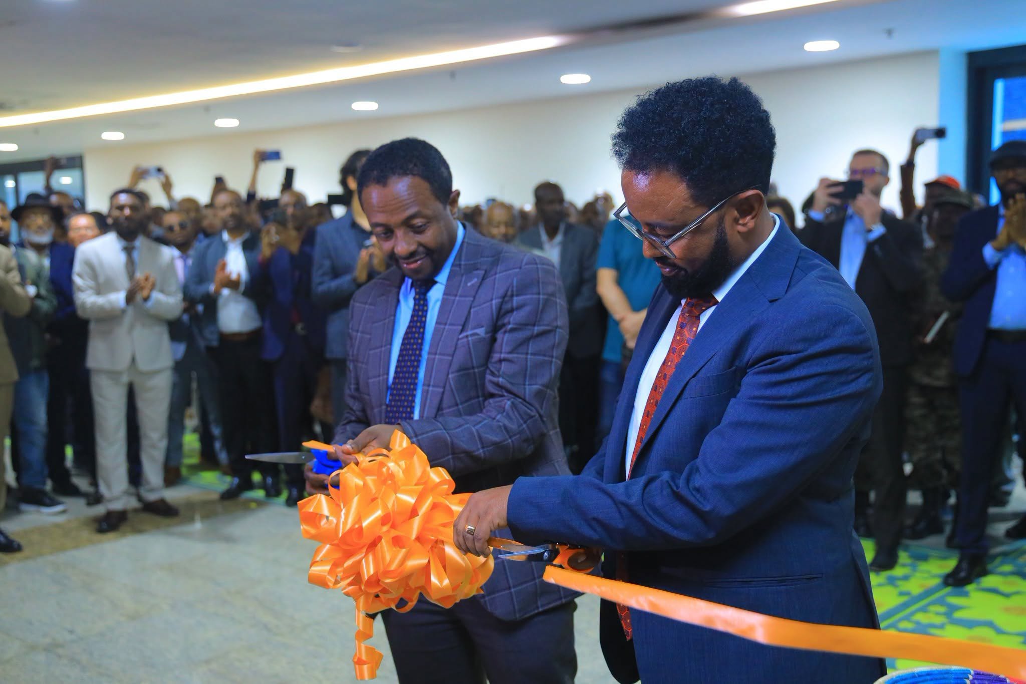 You are currently viewing “የሚጨሰው ጠረጴዛ” የተሰኘ አውደ ርዕይ በዓድዋ ድል መታሰቢያ ተከፈተ