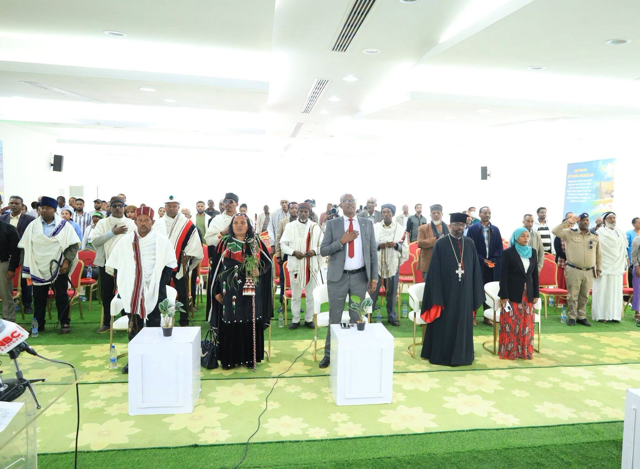 You are currently viewing የመስቀል ደመራ በዓልን የህዝብን የወል እሴቶች በሚያጎላ መልኩ ማክበር ይገባል