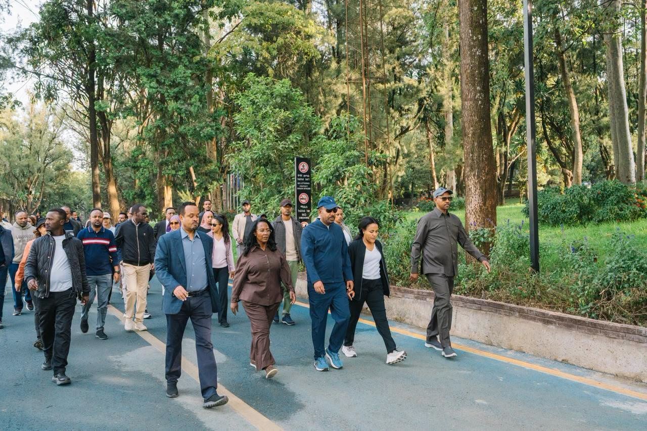 You are currently viewing ጠቅላይ ሚኒስትር ዐቢይ አሕመድ(ዶ/ር) የቀጨኔ-አምባሳደር-ጊዮን-ኢሬቻ-ባምቢስ የወንዝ ዳርቻ ልማትን መረቁ