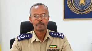 Read more about the article ህገወጥ የተሽከርካሪ ጥቁር ሽፋን (ስቲከር) በሚጠቀሙ አሽከርካሪዎች ላይ ጥብቅ ቁጥጥር እየተደረገ ነው
